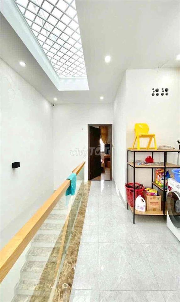 Nhà 2 lầu KDC 148 đường 3/2