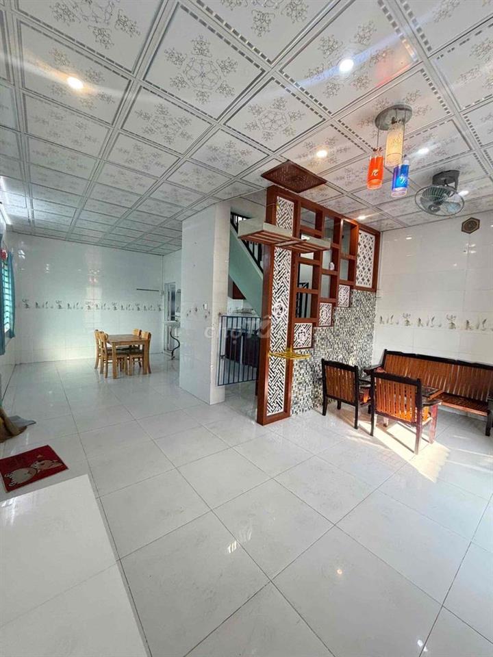 Nhà 2 phòng có nội thất gần Đh Tây Đô