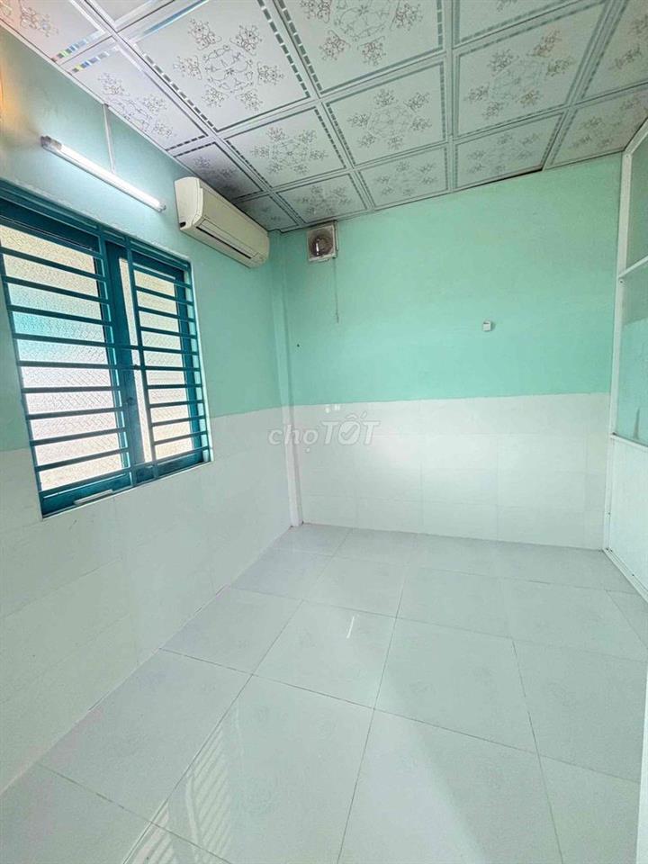 Nhà 2 phòng có nội thất gần Đh Tây Đô