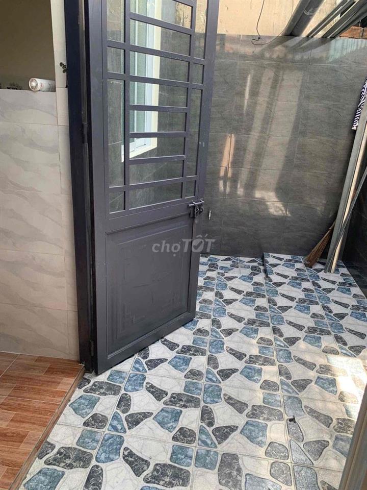 Nhà mơi rộng 3pn 3 máy lạnh KDC stella