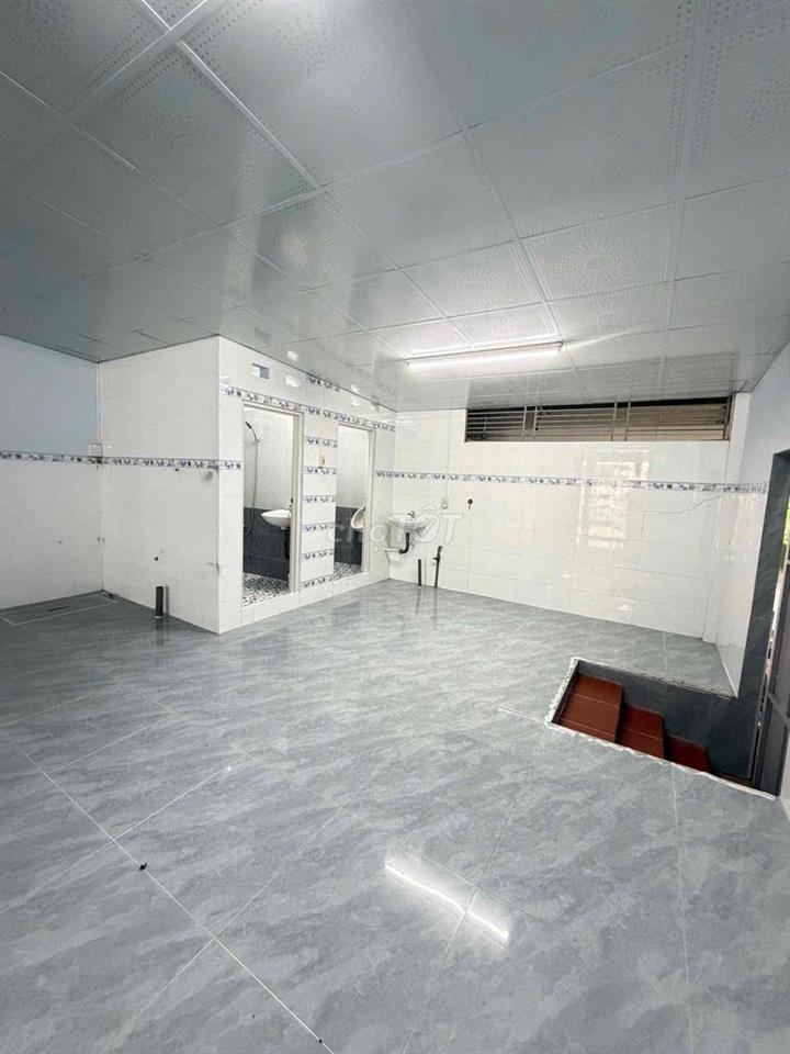 Nhà trống 6x30 Đường Nguyễn Truyền Thanh