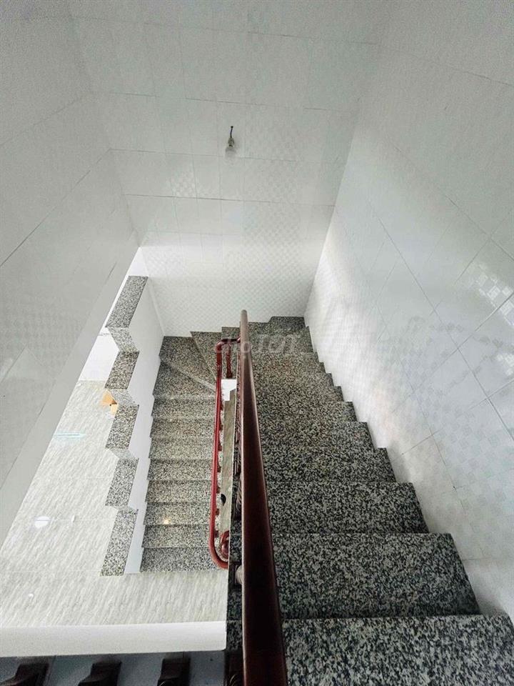 Nhà KDC Gần BV Hoàn Mỹ giá tốt