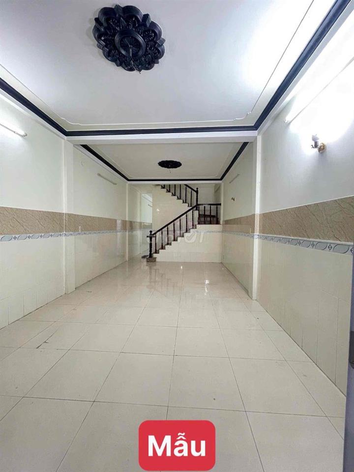 Nhà lầu 3 phòng KDC 586