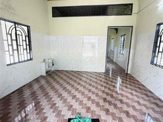 Nhà rộng hẻm Đồng Văn Cống