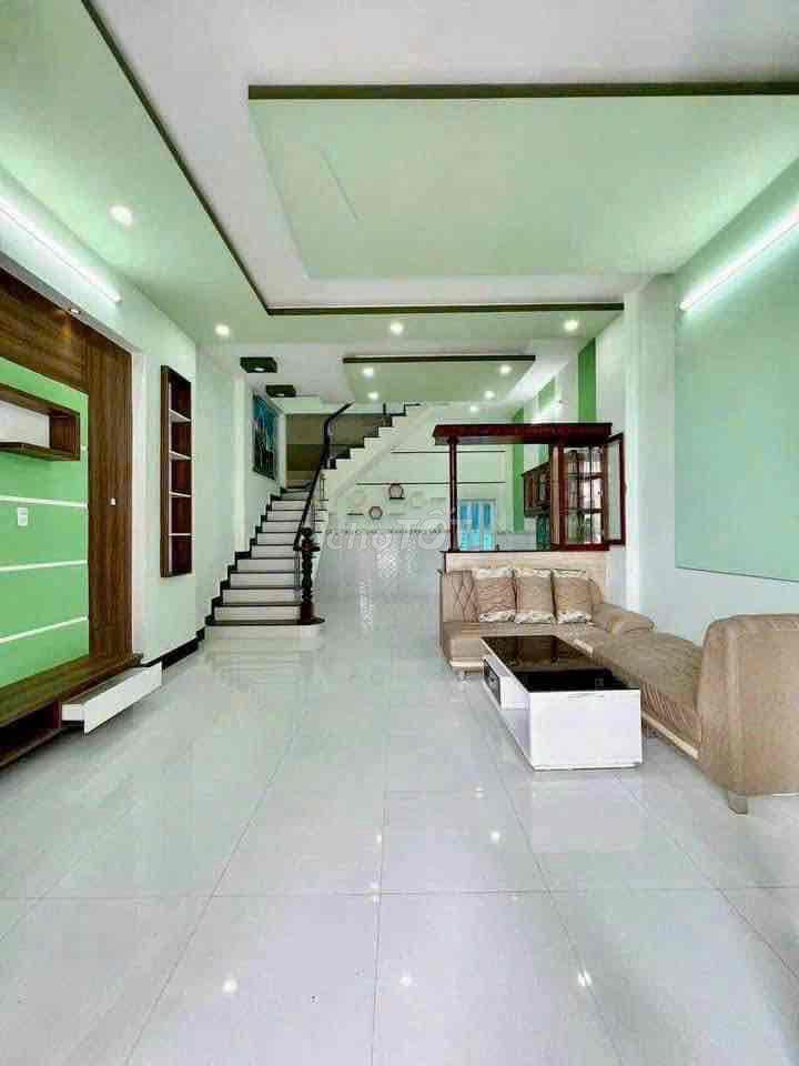 Nhà mới 2pn 2 máy lạnh KDC Quân Báo