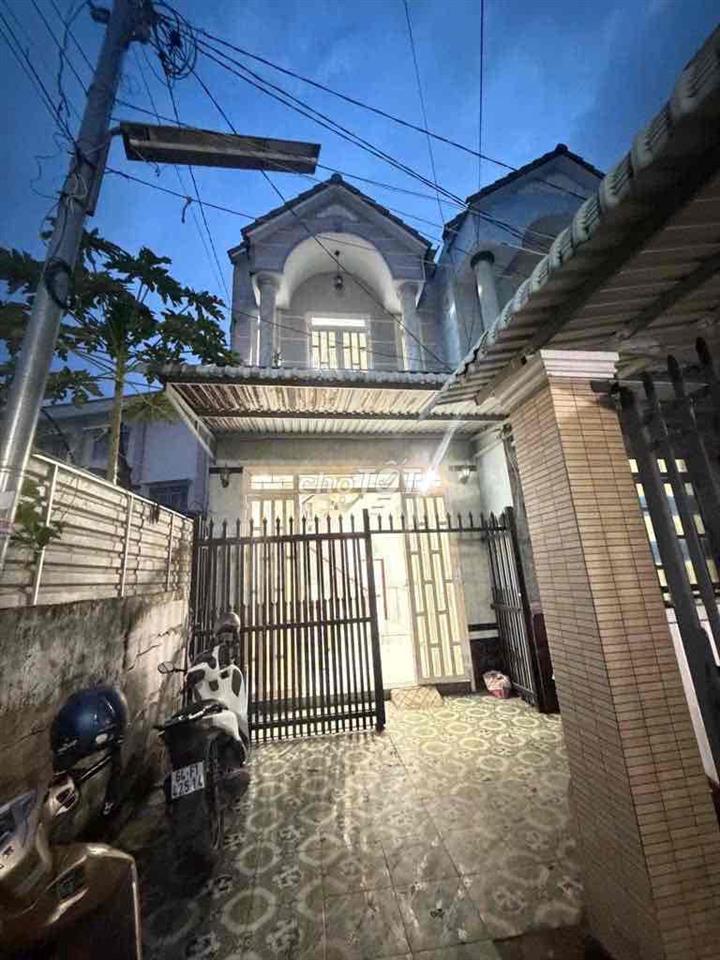 Nhà lầu 3 phòng hẻm 3/2 (gần Đại học Cần Thơ)