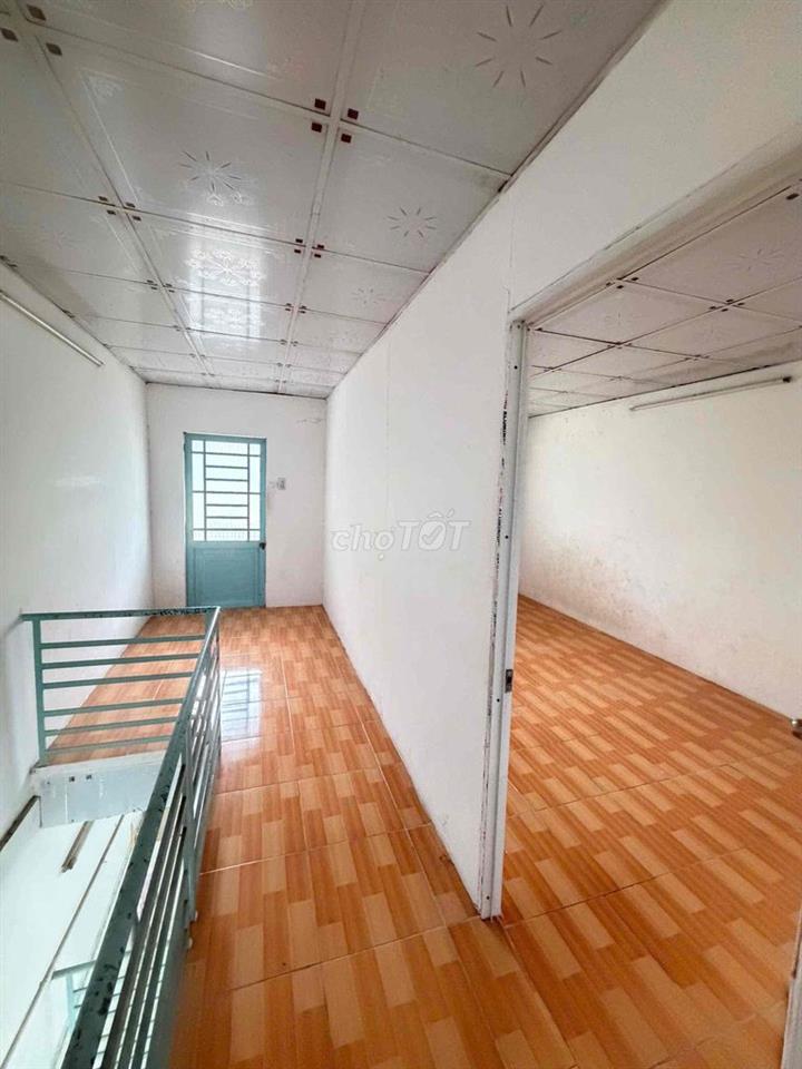 Nhà mặt tiền Lê Phước Thọ