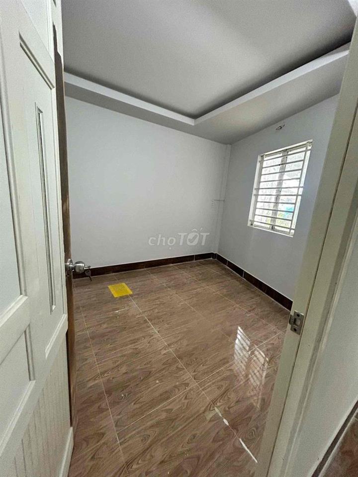 Nhà mới 2 phòng hẻm Trần Nam Phú