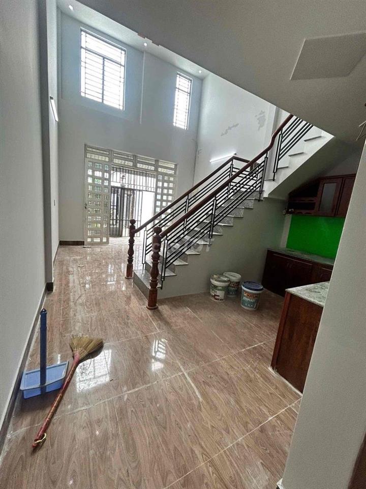 Nhà mới 2 phòng hẻm Trần Nam Phú