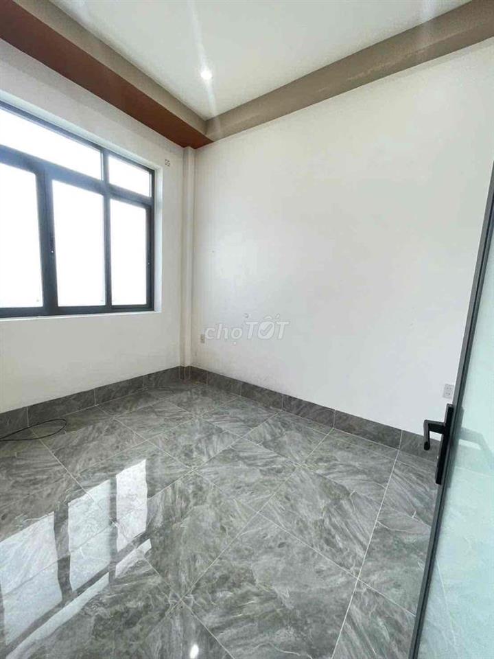 Nhà mới 2 phòng hẻm Bờ Hồ Huỳnh Cương