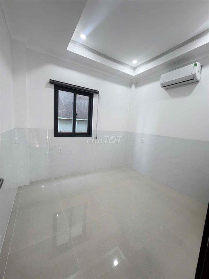 Nhà mới 3pn 3 máy lạnh Hẻm Trần Hưng Đạo