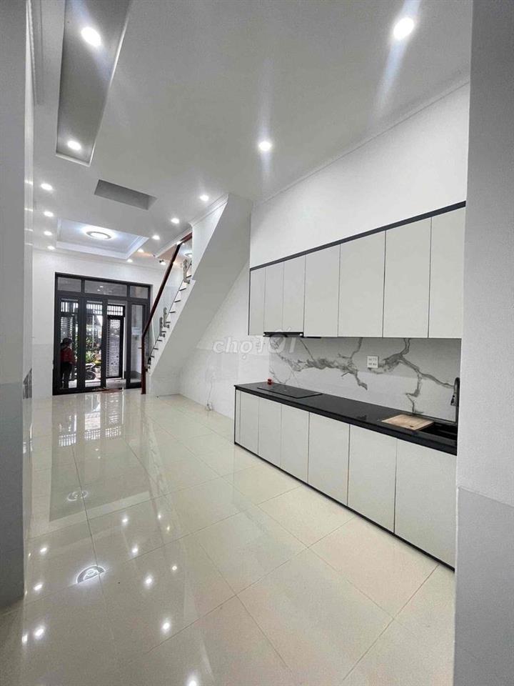 Nhà mới 3pn 3 máy lạnh Hẻm Trần Hưng Đạo