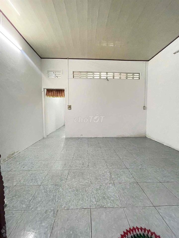 Nhà 1pn KDC Hưng pHú 1