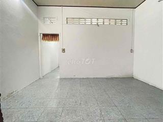 Nhà 1pn KDC Hưng pHú 1