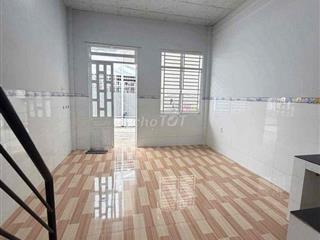 Nhà 2 phòng KDC Hưng Phú 2