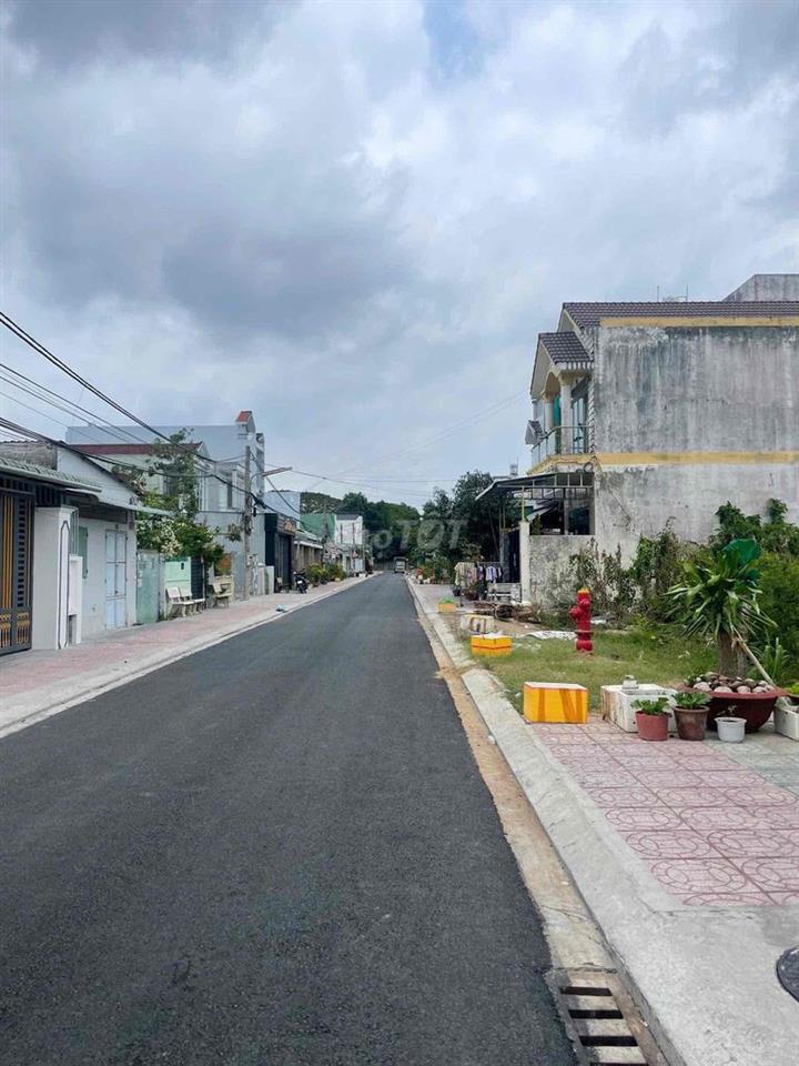 Nhà mới 3 phòng Hẻm đậu oto Trần Quang Diệu