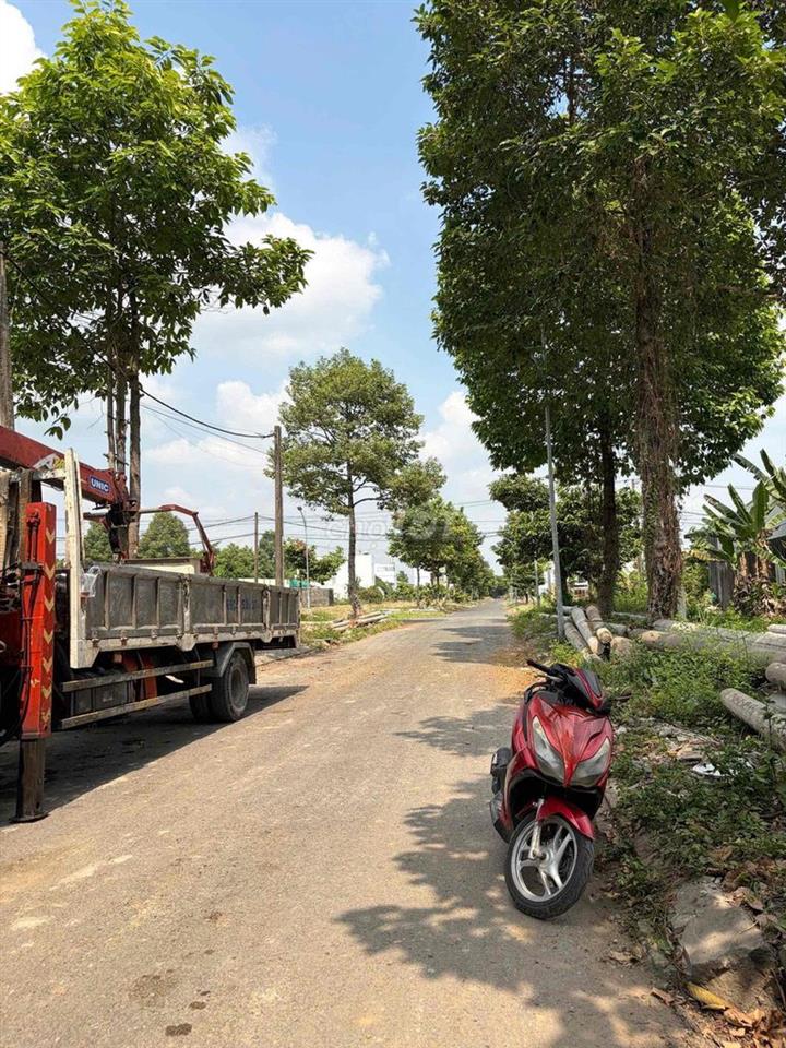 CHO THUÊ KHO 200m2 KDC NGÂN THUẬN (Đền hùng)