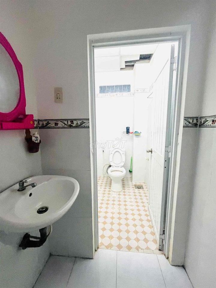 Nhà mới 4 phòng KDC Diệu Hiền