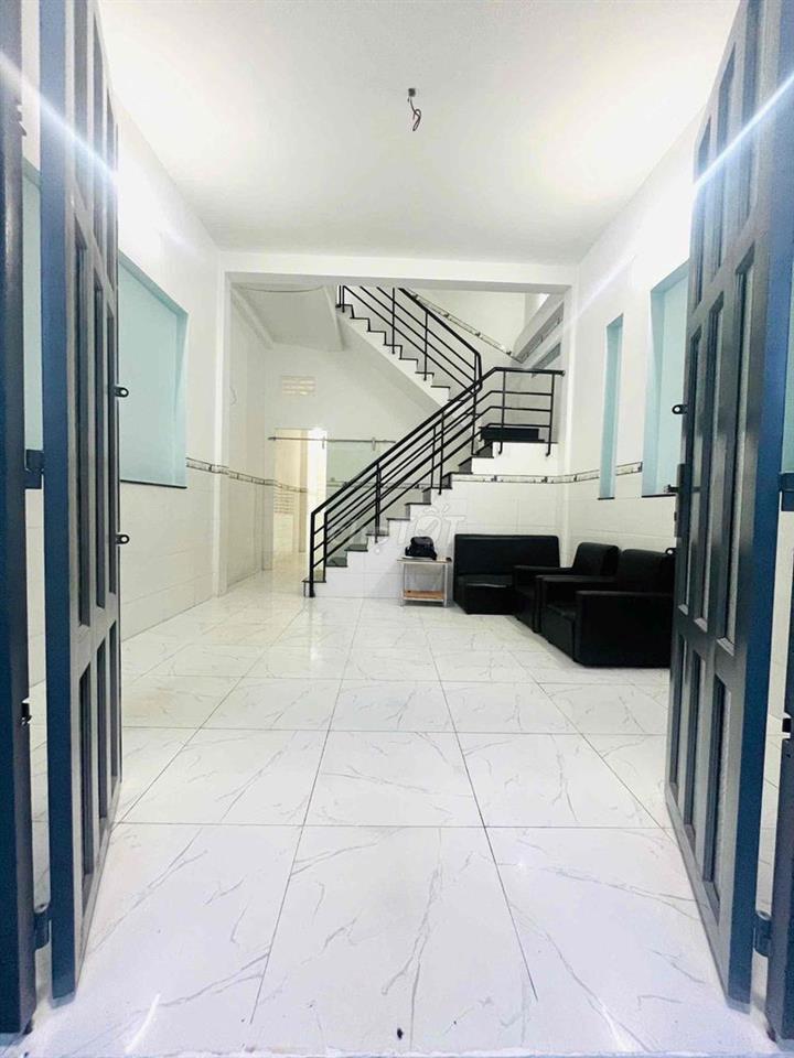 Nhà mới 4 phòng KDC Diệu Hiền