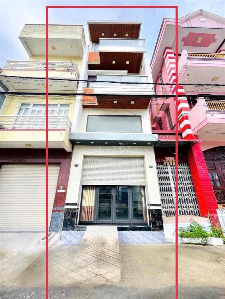 Nhà 2 lầu mặt tiền Trần Hoàng Na