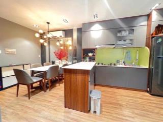 Căn hộ full nội thất cao cấp gần Chợ CR