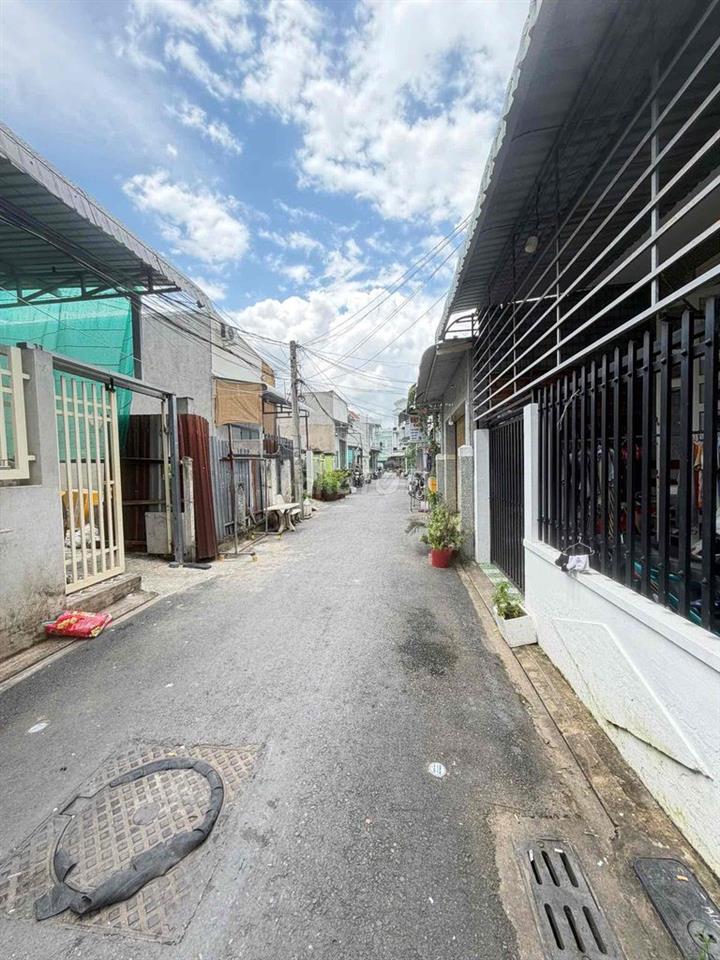 Nhà 3 phòng Đường Nguyễn Minh Quang