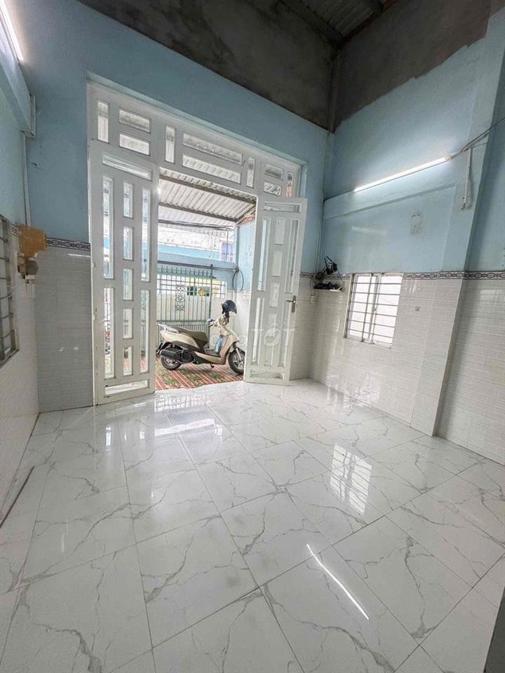 Nhà 3 phòng Đường Nguyễn Minh Quang