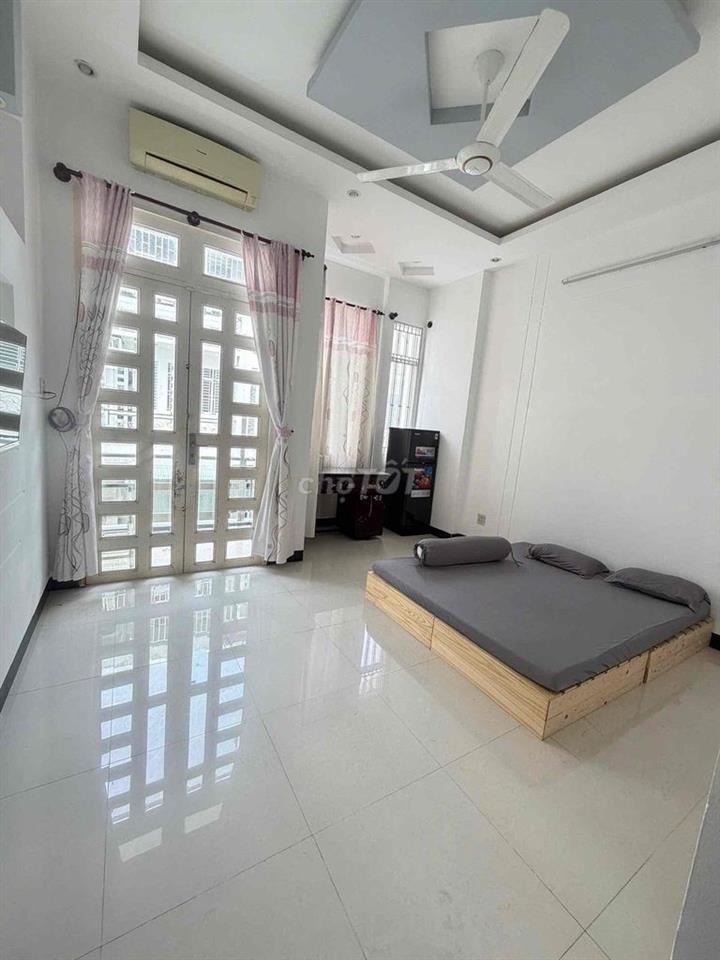 Nhà mới 3 phòng KDC Hưng pHú 1