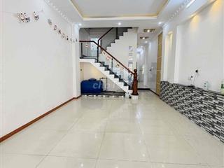 Nhà mới 3 phòng KDC Hưng pHú 1