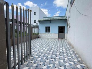 Nhà nguyên căn 5x16m kdc Hồng Loan