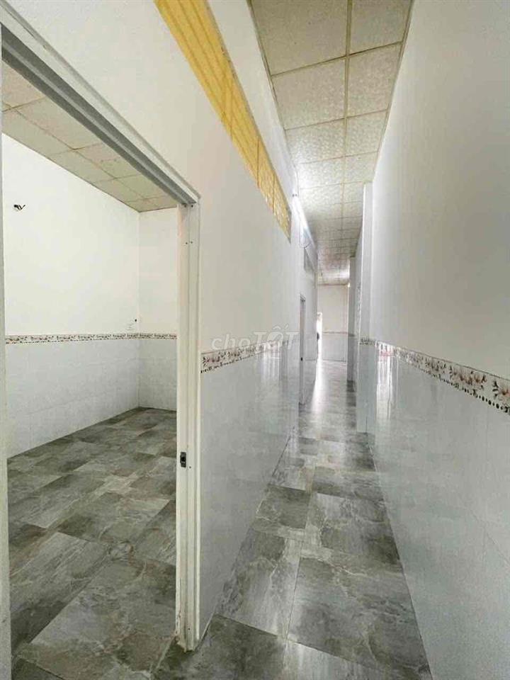 Nhà 4x26m 2 phòng hẻm Nguyễn Văn Cừ