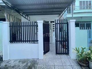 Nhà 4x26m 2 phòng hẻm Nguyễn Văn Cừ