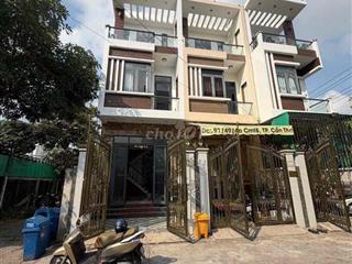 Nhà trệt 2 lầu mới đường Lê Phước Thọ