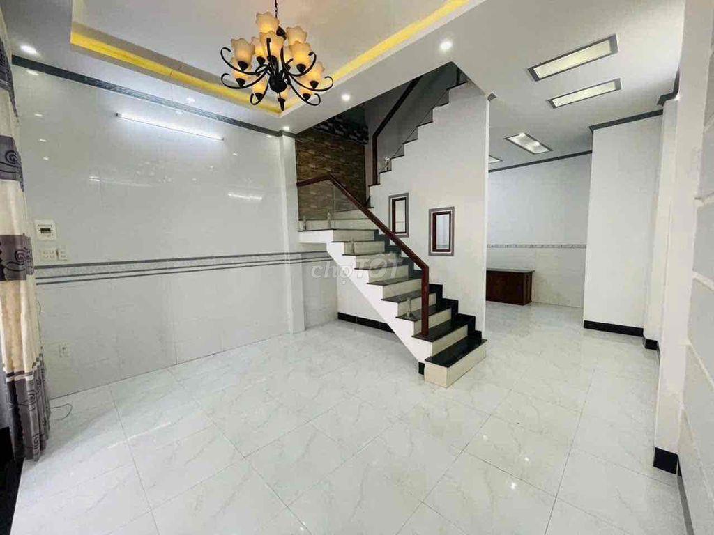 Nhà lầu mới 2 phòng 2 máy lạnh hẻm Mậu Thân gần Lotte