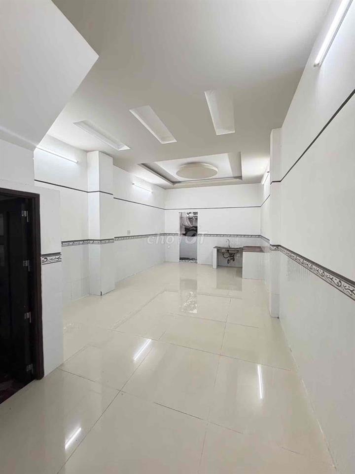 Nhà lầu 2 phòng kdc 91B