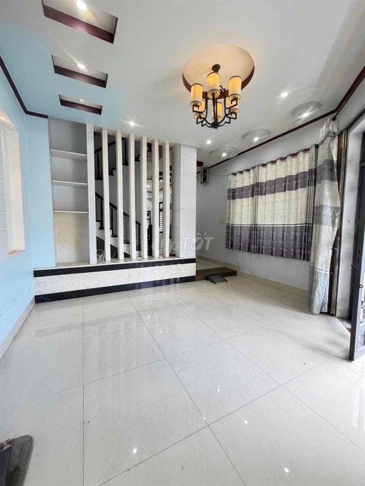 Nhà lầu góc 2 mặt tiền KDC Công Trình 8