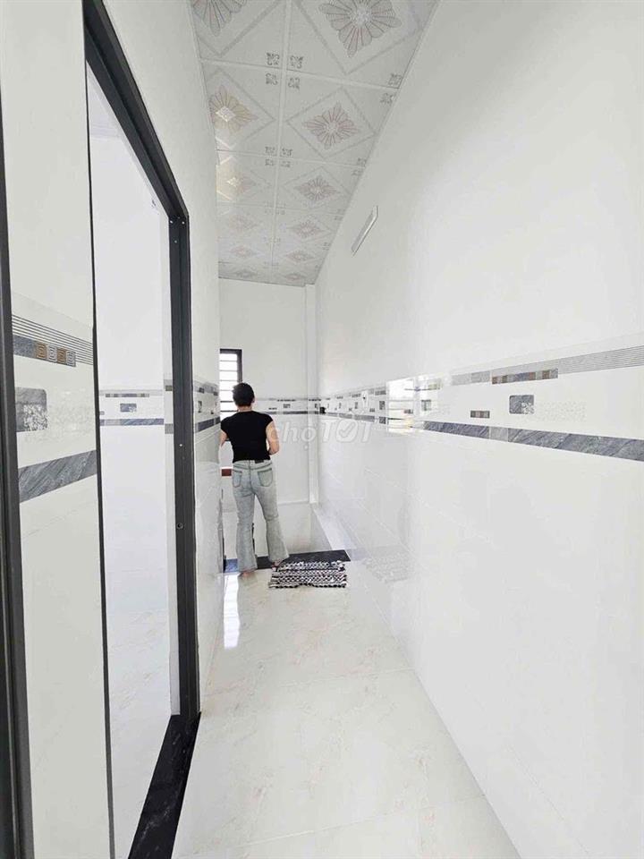 Nhà lầu 2 phòng mới gần Vincom Xuân Khánh