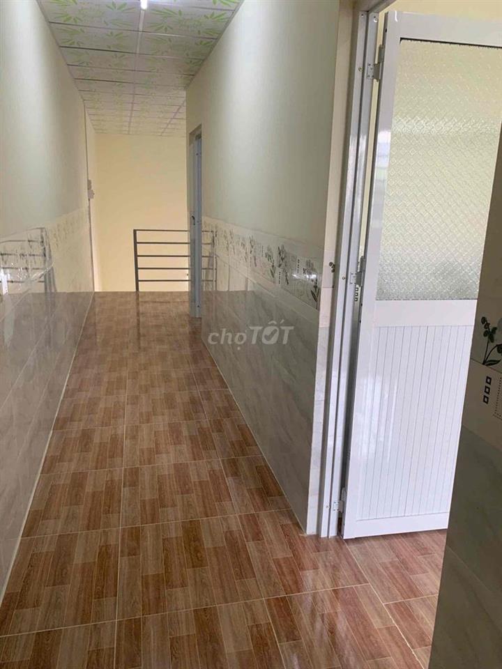 Nhà mới xây 3 phòng 3 máy lạnh kdc Stella Mega City