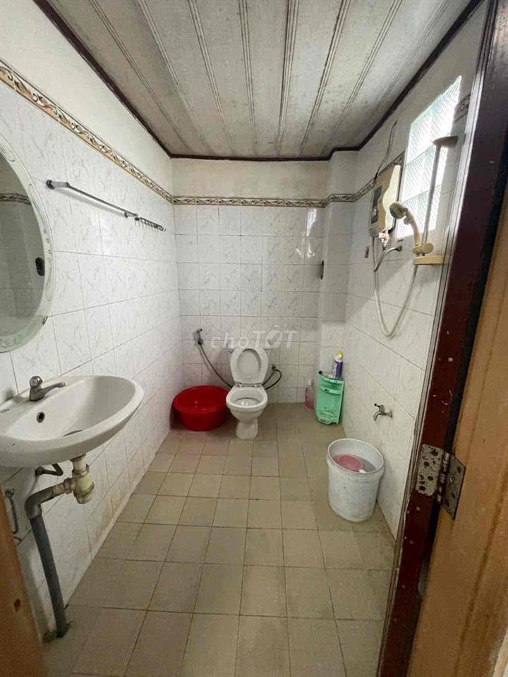 Nhà 5x21m 2 phòng hẻm Trần Nam Phú