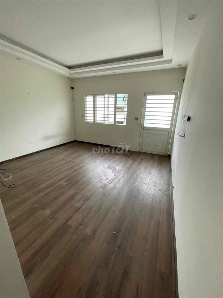 Nhà trệt lầu KDC Hưng Phú 1