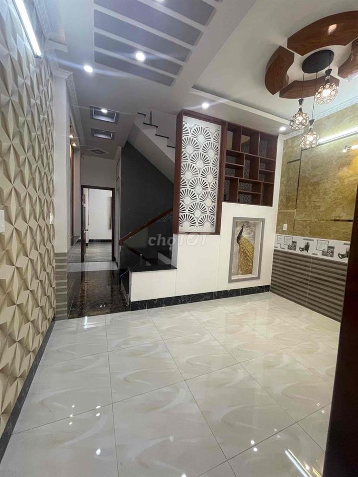 Nhà trệt 2 lầu mới KdC ĐH Y Dược