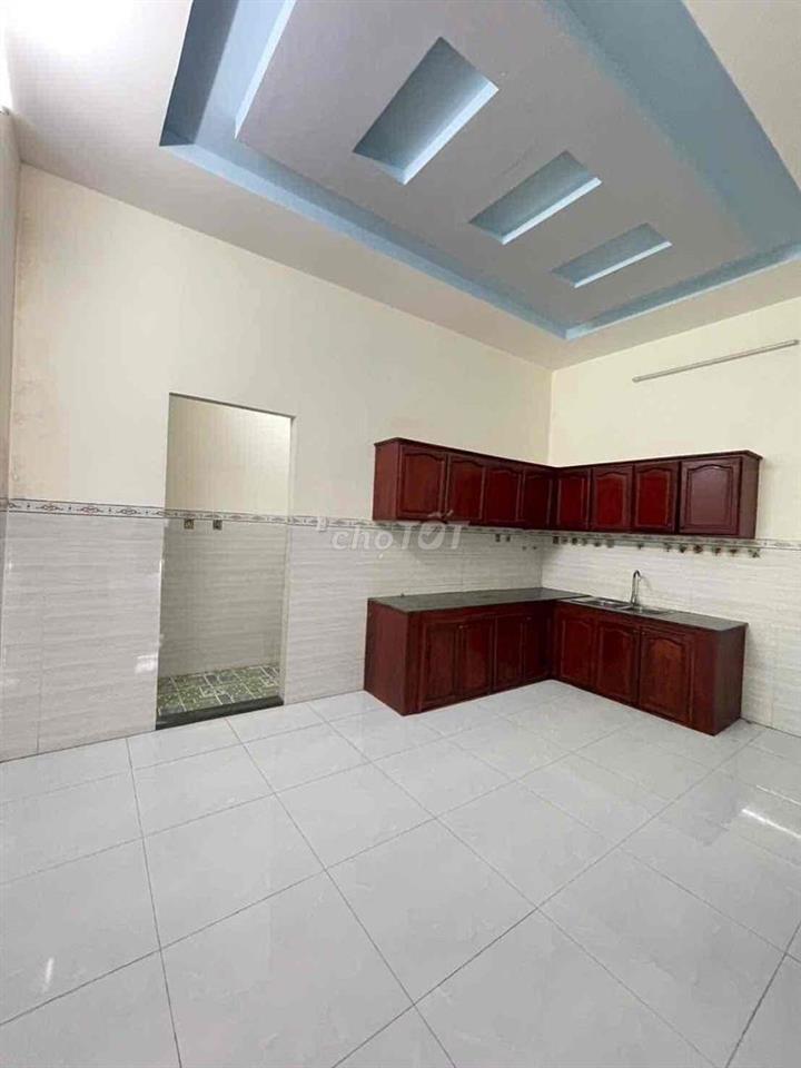 Nhà lầu 2 phòng KdC Đối Diện BV Nhi Đồng