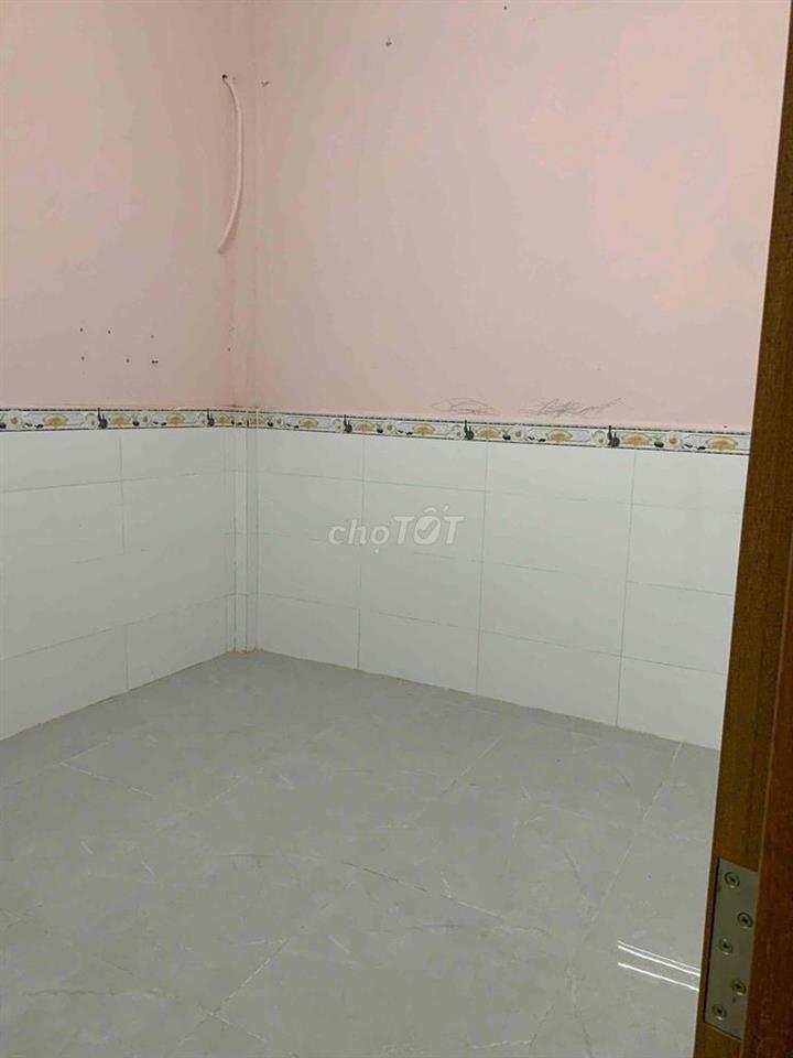 Nhà 2 phòng hẻm 11 Đa Khoa Trung Ương