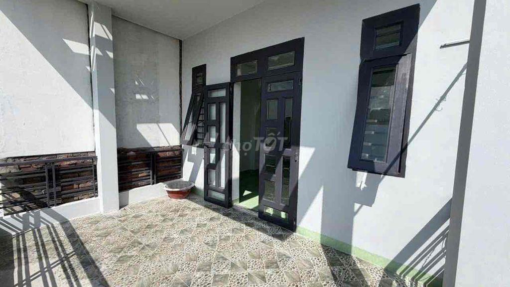 Nhà trệt lầu 3 phòng KDC Công Trình 8