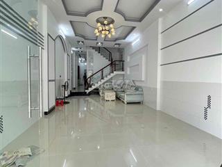 Nhà 2 lầu full nội thất KDC Hưng Phú 1