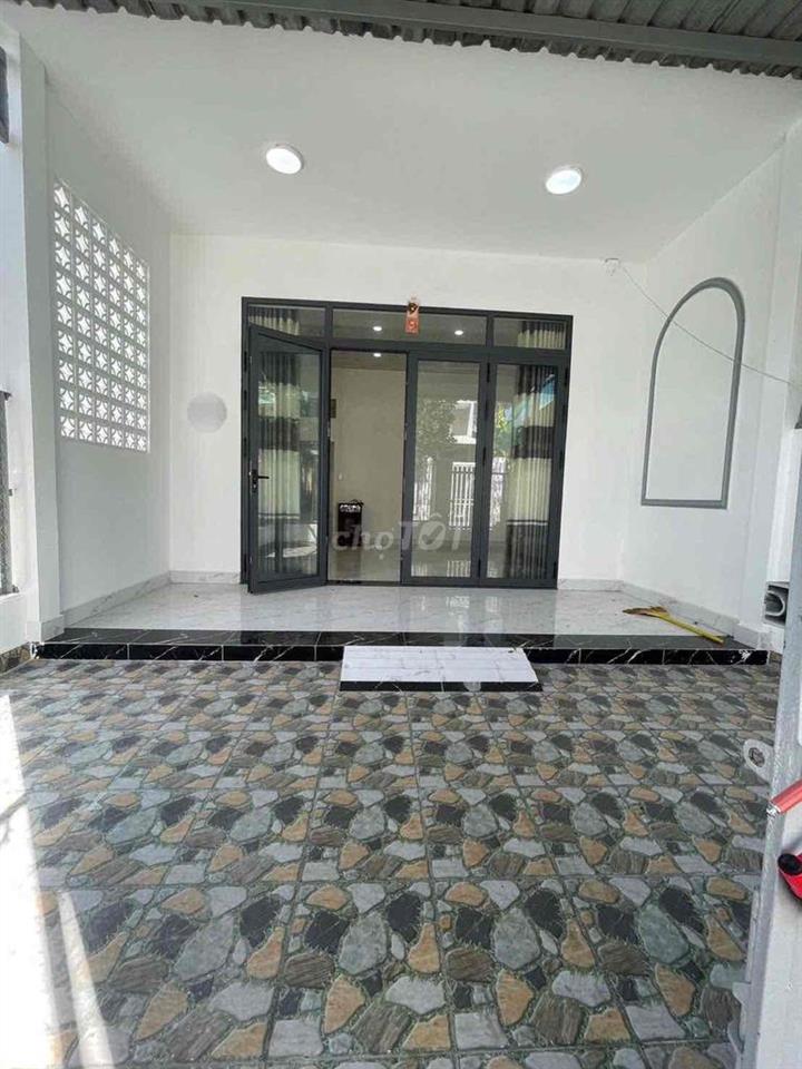 Nhà rộng mới 2 phòng hẻm đường Tầm Vu
