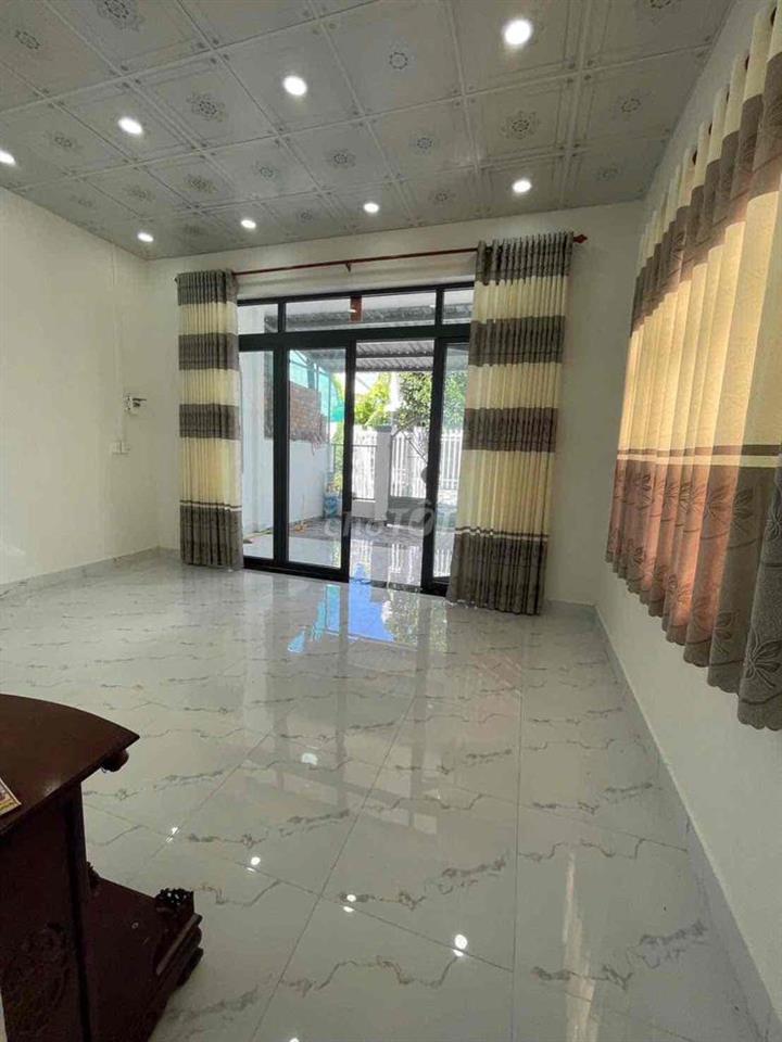 Nhà rộng mới 2 phòng hẻm đường Tầm Vu
