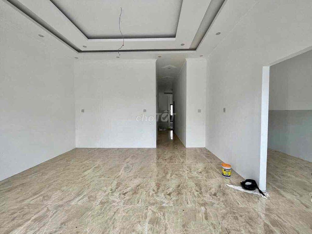Nhà 8x25m 2 phòng hẻm Trần Hoàng Na