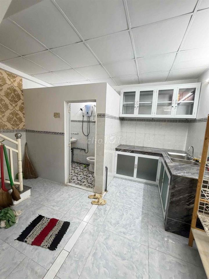 Nhà trệt lửng gần chợ An Khánh