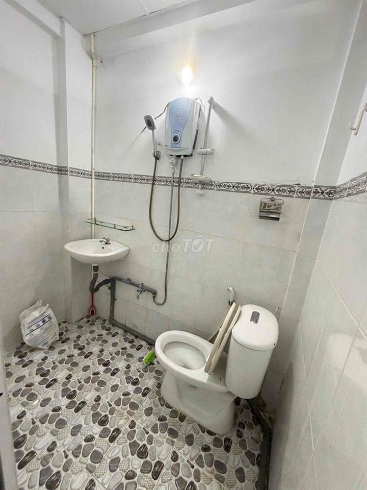 Nhà trệt lửng gần chợ An Khánh